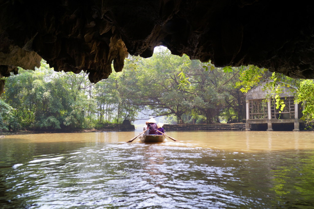 Tam Coc, Vietnam (photo by Kirsten Koza, Writers' Expeditions)