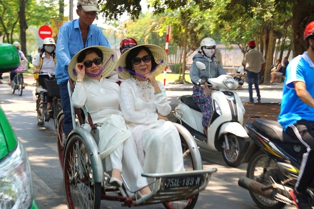 Vietnam, cyclo. (photo by Kirsten Koza, Writers' Expeditions)