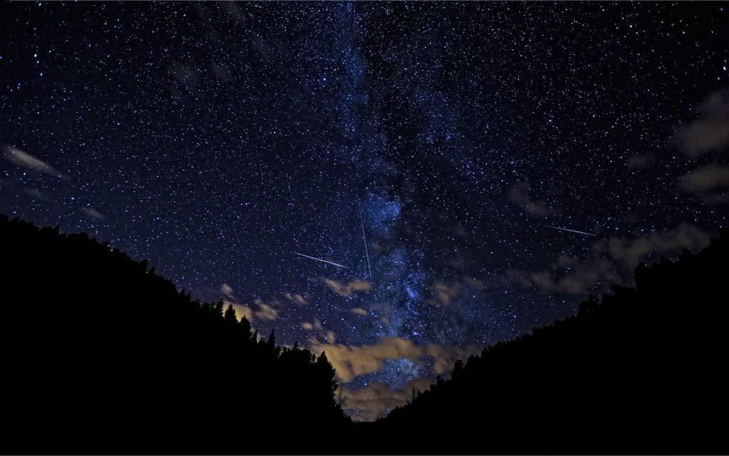 Perseids - meteor showers (NASA image)